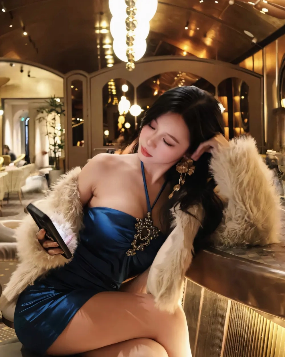 100+ Gái Xinh Sexy (Việt) Gợi Cảm, Quyến Rũ, Che Mặt Khoe Mông