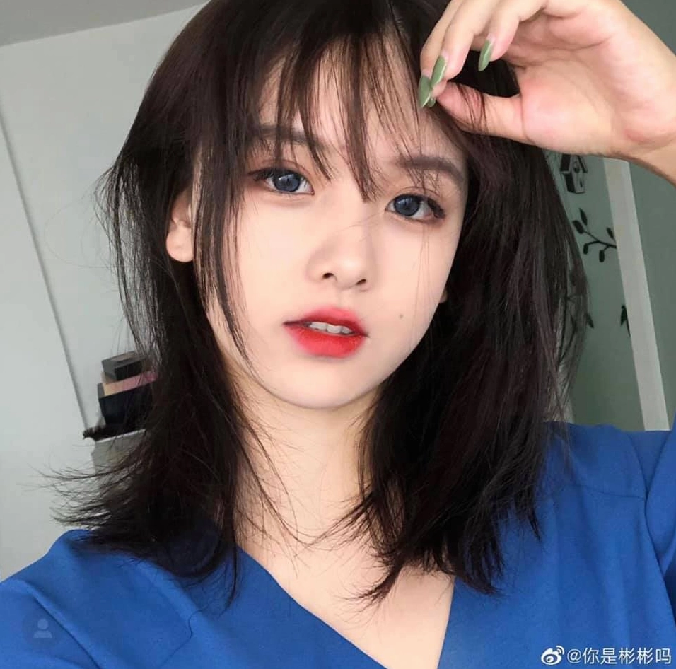 Ảnh hot girl làm avt