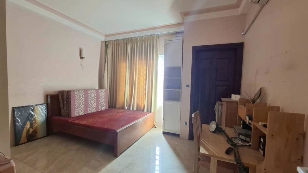 Bán nhà mặt phố Vân Canh, Nam Từ Liêm, vị trí vàng, nhà 5 tầng, 52m2, mặt tiền rộng, view hồ