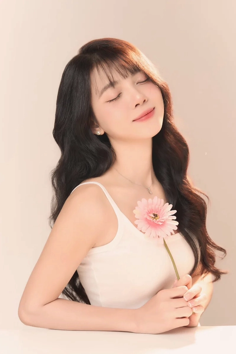 Bộ ảnh ảnh gái cute việt nam nhẹ nhàng đáng yêu