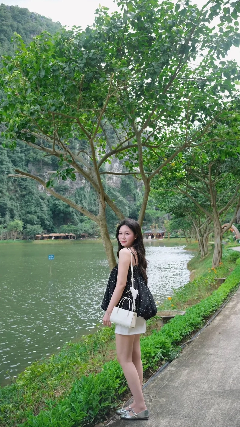 Cá tính mạng xã hội cùng gái xinh k9
