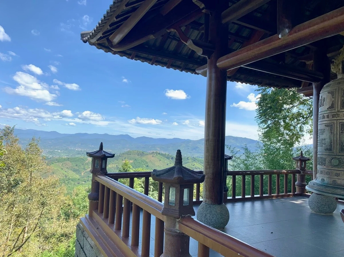 Chùa Linh Quy Pháp Ấn