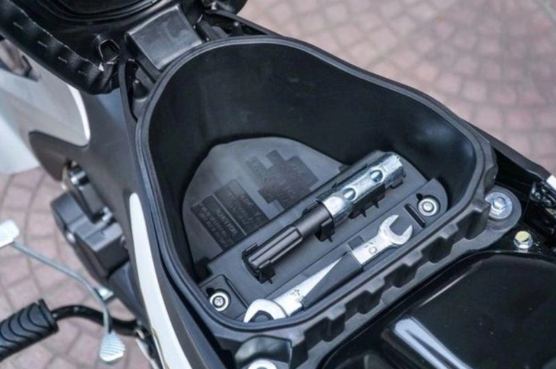 cốp-xe-yamaha-sirius