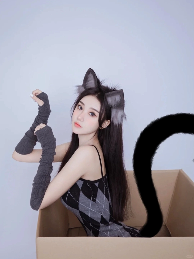 Cosplay mèo đen phong cách gợi cảm