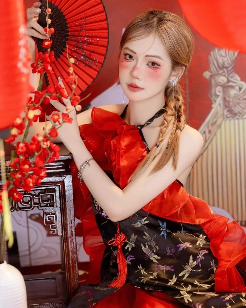 gái xinh mặc áo dài 14