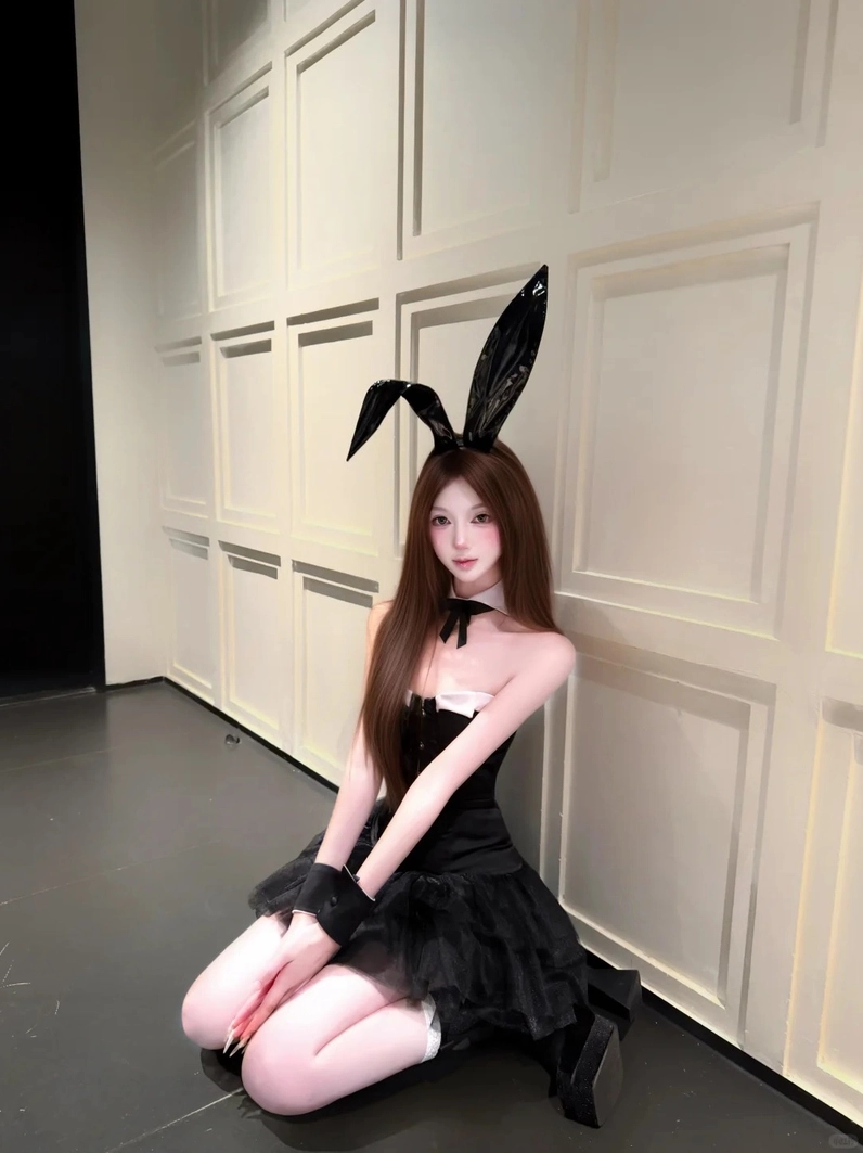 Girl cosplay thỏ phong cách gợi cảm