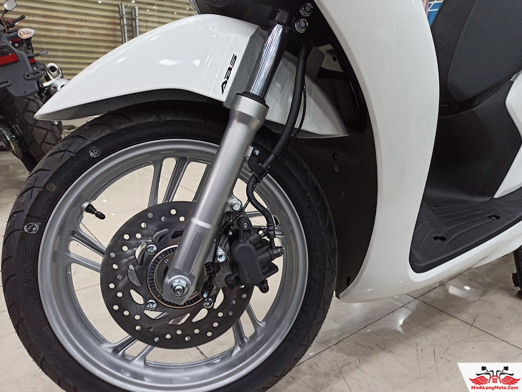 Hệ thống phanh an toàn trên Honda SH 150i