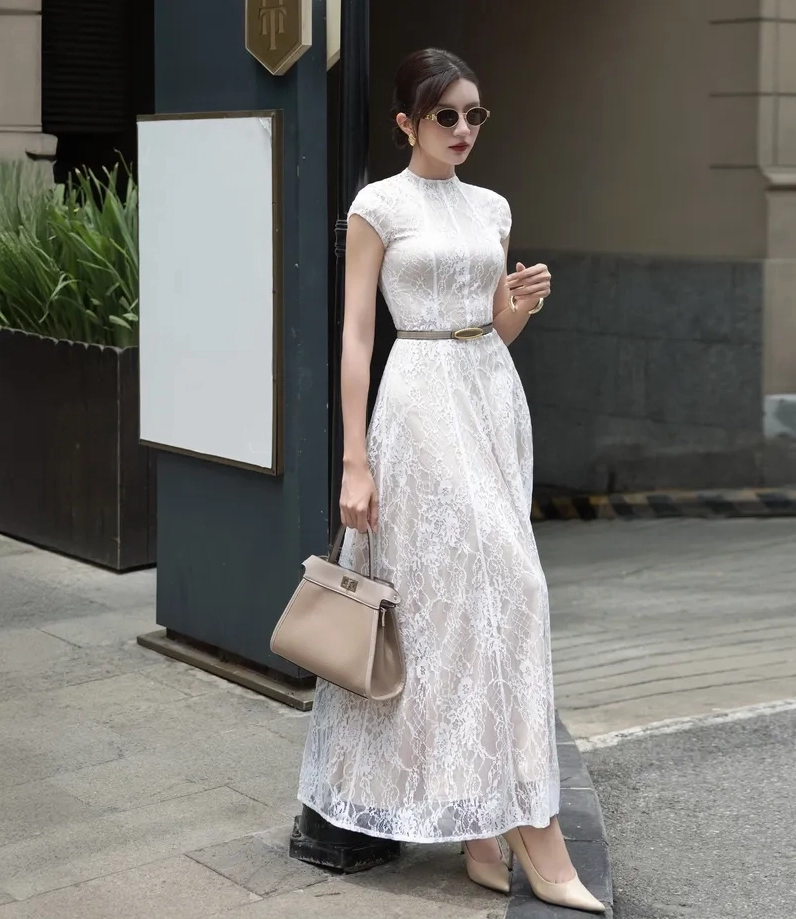 Hình ảnh gái xinh mặc váy công sở