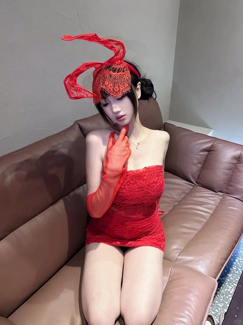 Hot girl hóa thân thành nàng thỏ