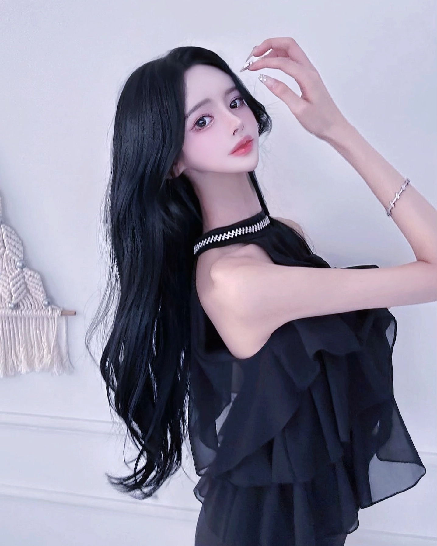 Hot loạt ảnh gái xinh với màn chỉnh hình
