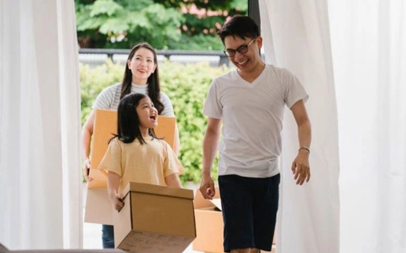 Kích hoạt năng lượng tốt khi về nhà mới với bếp lửa ấm cúng.