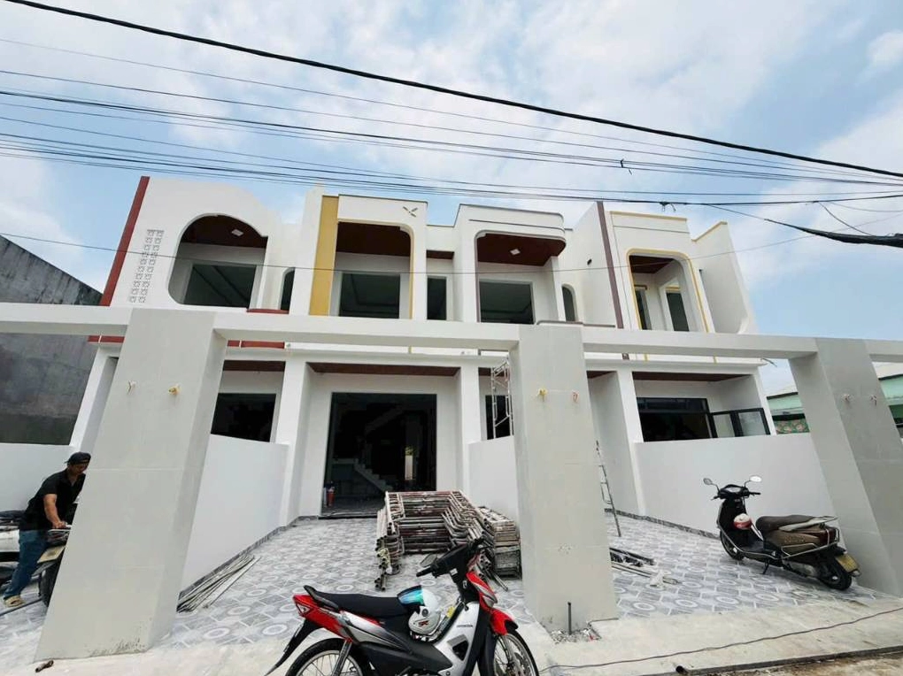Sang tên sổ đỏ cho con hết bao nhiêu tiền