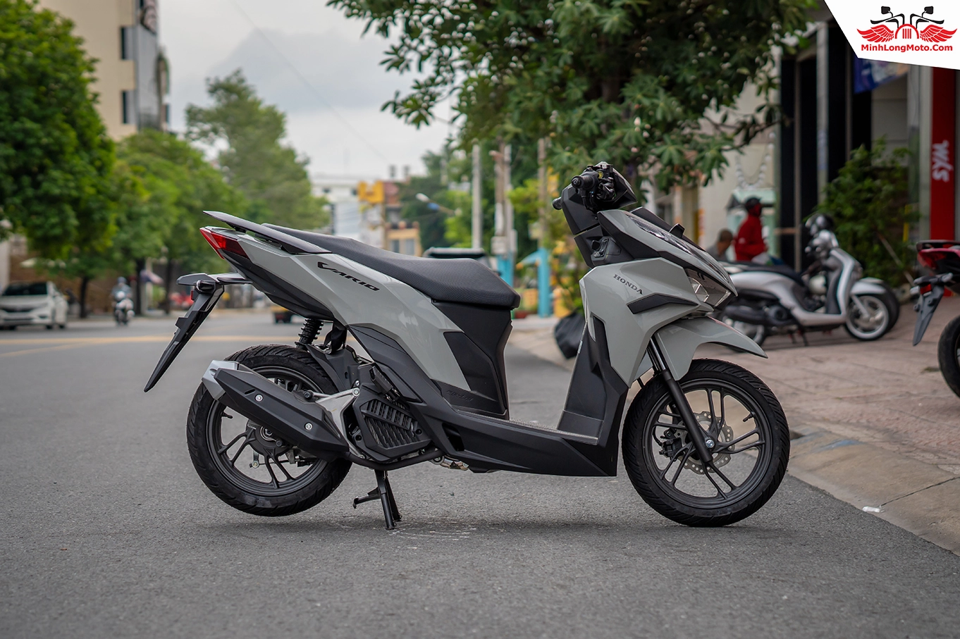 Vario 125 xám